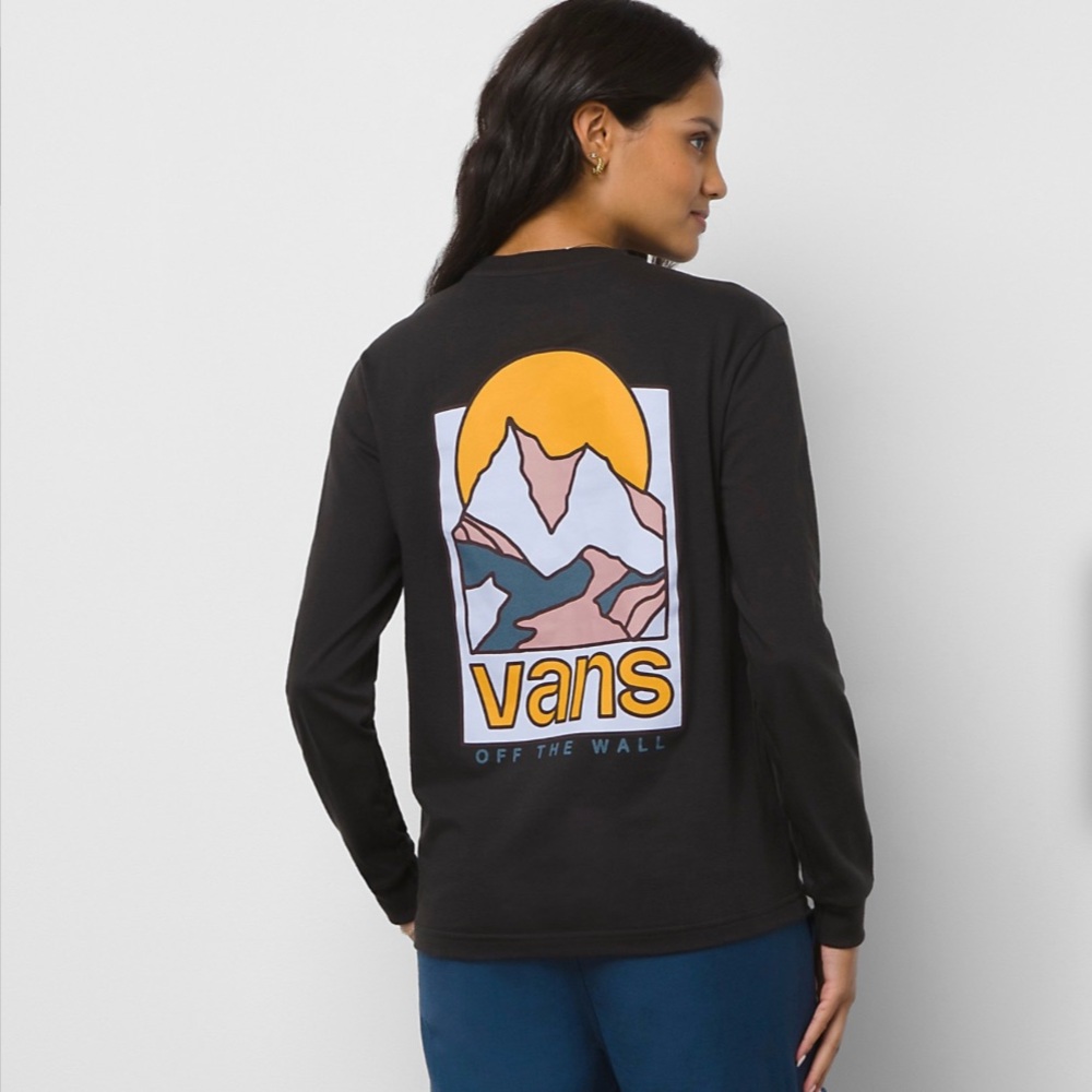 Vans VAN DOREN RIDGE LONG SLEEVE
BFF TEE